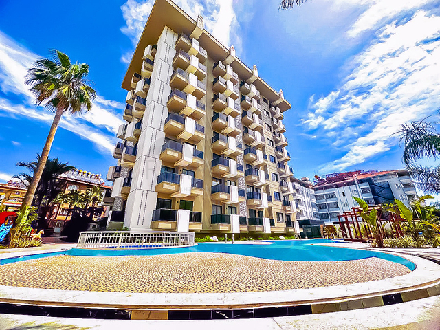 Современная квартира 2+1 в центре Алании в 400 метрах от моря