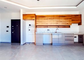 Современная квартира 1+1 в районе Махмутлар с развитой инфраструктурой комплекса