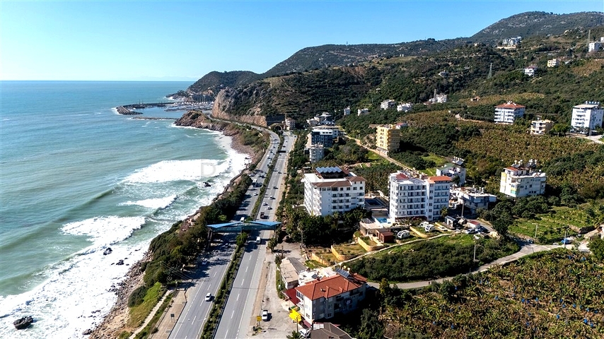 Земельный участок в районе Клеопатра — 50 метров до моря