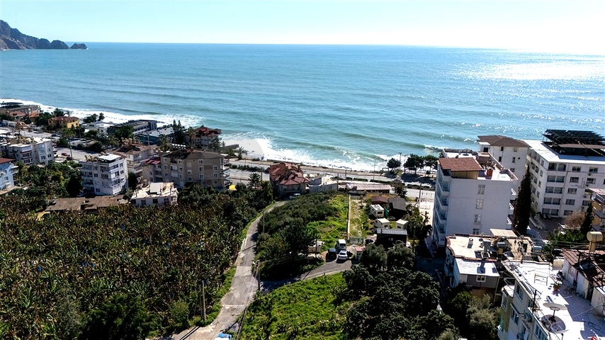 Земельный участок в районе Клеопатра — 50 метров до моря