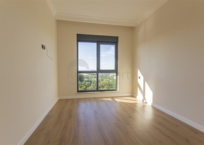 Современная квартира 1+1 в районе Кестель в новом жилом комплексе