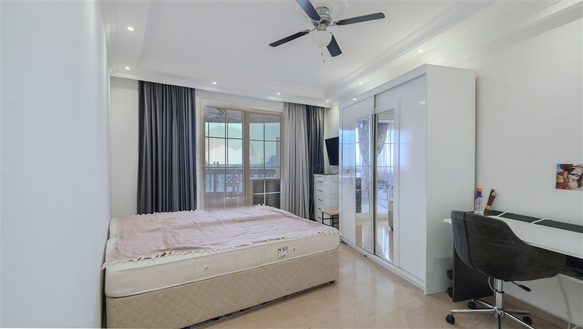 Просторная квартира 2+1 в районе Тосмур