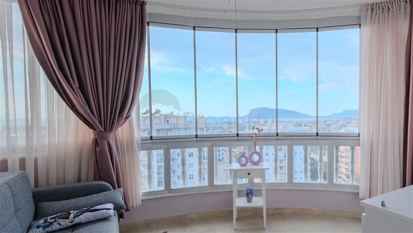 Просторная квартира 2+1 в районе Тосмур