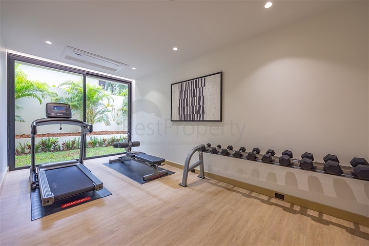 Двухэтажная вилла с частным бассейном в районе Бангтао