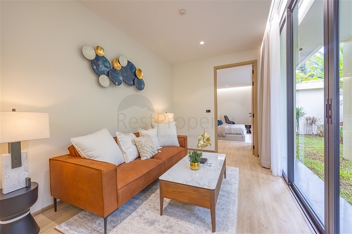 Двухэтажная вилла с частным бассейном в районе Бангтао