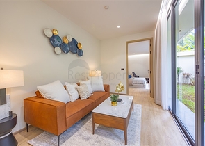 Двухэтажная вилла с частным бассейном в районе Бангтао