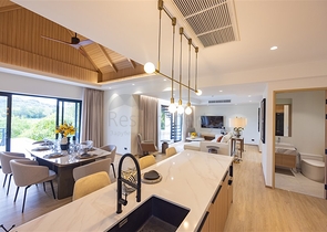 Двухэтажная вилла с частным бассейном в районе Бангтао