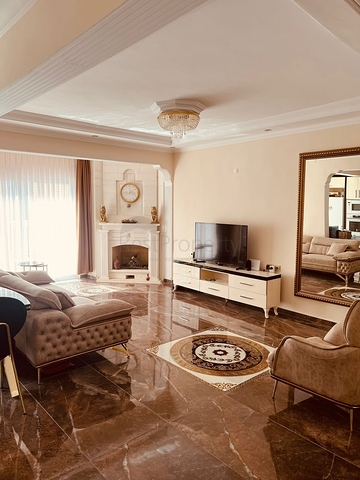 Вилла в комплексе с планировкой 4+1 в районе Сиде - Анталия   