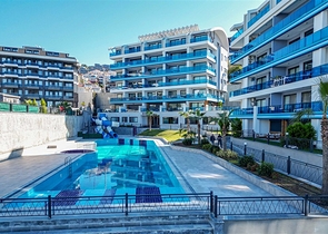 Пентхаус 4+1 с террасой в районе Каргыджак