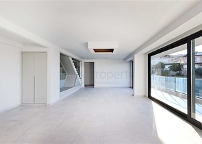 Пентхаус 4+1 с террасой в районе Каргыджак