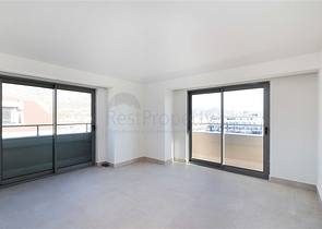 Просторный пентхаус 4+1 с террасой в районе Кестель