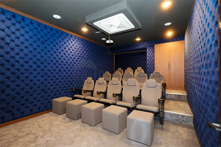 Двухуровневая квартира 4+1 с собственным садом в районе Каргыджак