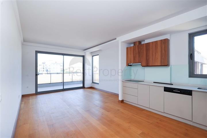 Уютная квартира 2+1 в современном комплексе района Кестель