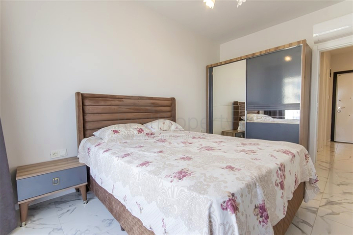 Меблированная квартира 1+1 в районе Махмутлар с развитой инфраструктурой комплекса