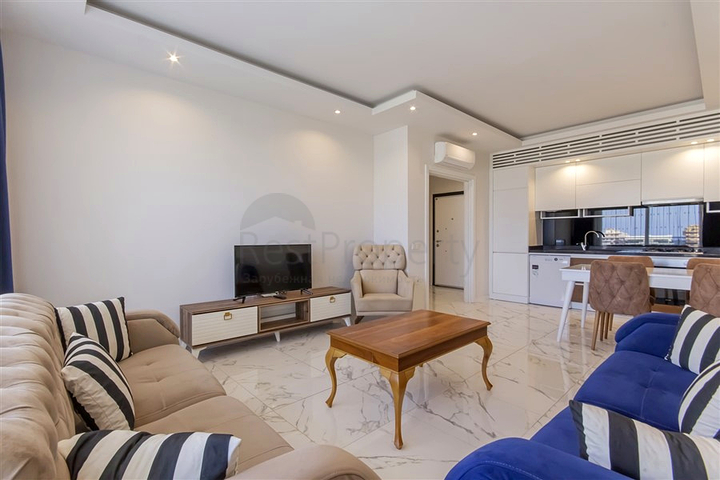 Меблированная квартира 1+1 в районе Махмутлар с развитой инфраструктурой комплекса