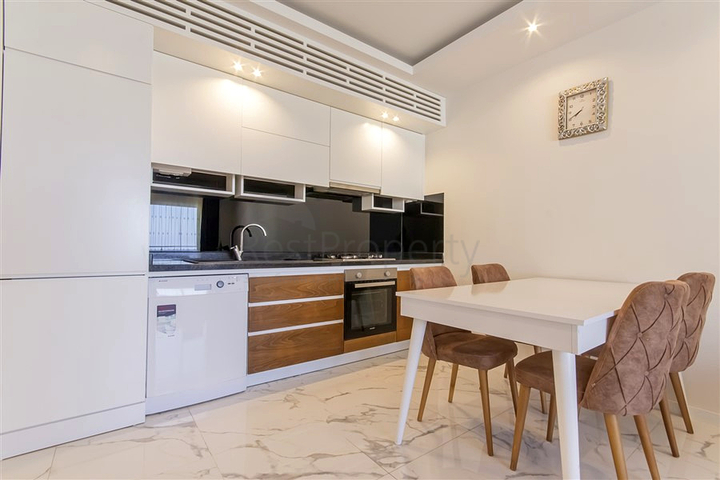 Меблированная квартира 1+1 в районе Махмутлар с развитой инфраструктурой комплекса