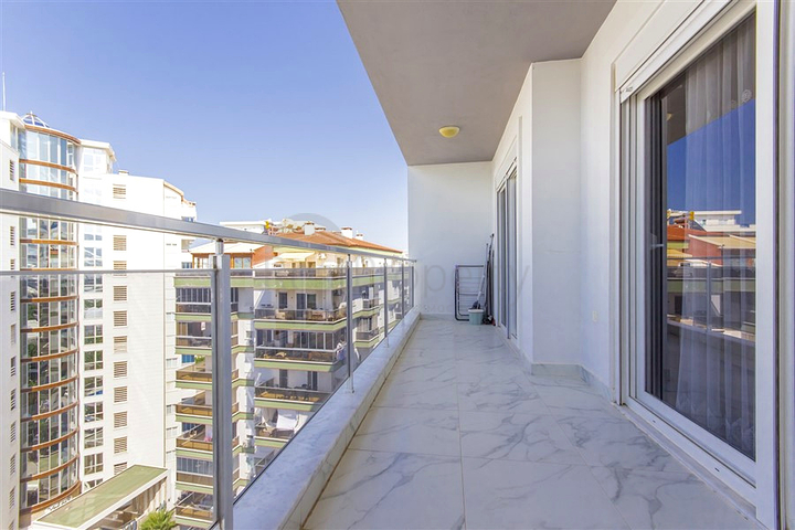 Меблированная квартира 1+1 в районе Махмутлар с развитой инфраструктурой комплекса