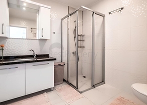 Пентхаус 4+1 с террасой и отдельной кухней в районе Махмутлар