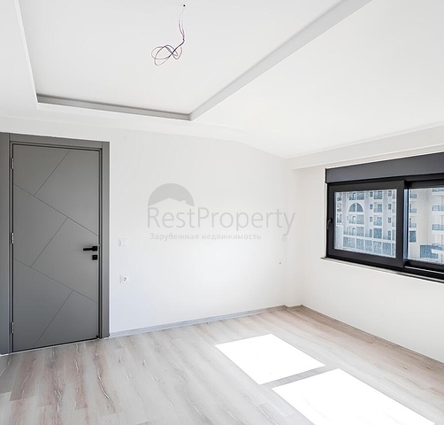 Пентхаус 2+1 в районе Махмутлар с террасой и удобным расположением