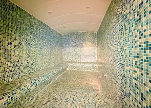 Пентхаус 2+1 в районе Махмутлар с террасой и удобным расположением