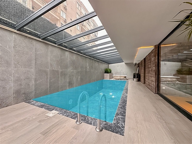 Пентхаус 2+1 в районе Клеопатра с панорамными открытыми зонами и удобным расположением