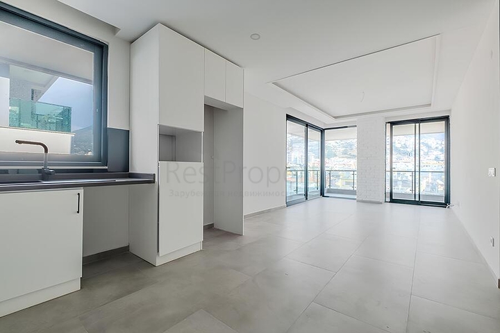 Пентхаус 2+1 в районе Клеопатра с панорамными открытыми зонами и удобным расположением