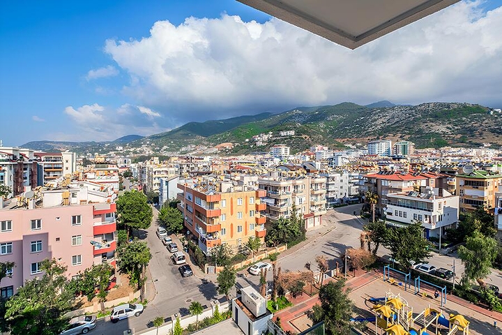 Пентхаус 2+1 в районе Клеопатра с панорамными открытыми зонами и удобным расположением