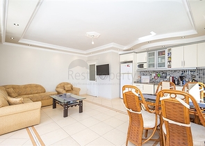 Светлая квартира 2+1 с удобной планировкой и зелёной территорией