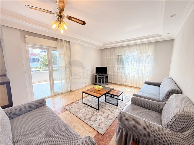 Уютная квартира с мебелью в жилом комплексе в центре города