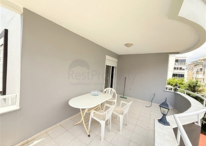 Уютная квартира с мебелью в жилом комплексе в центре города