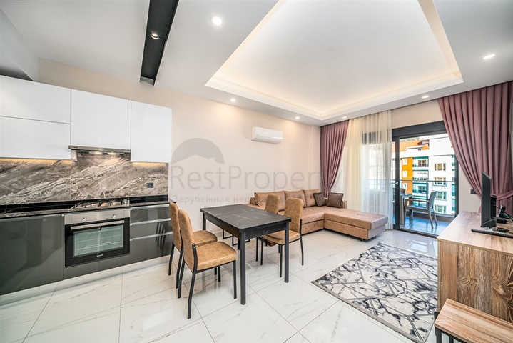 Квартира с мебелью в современном жилом комплексе