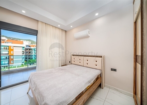 Квартира с мебелью в современном жилом комплексе