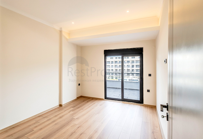 Пентхаус 2+1 с террасой в новом доме с благоустроенной территорией