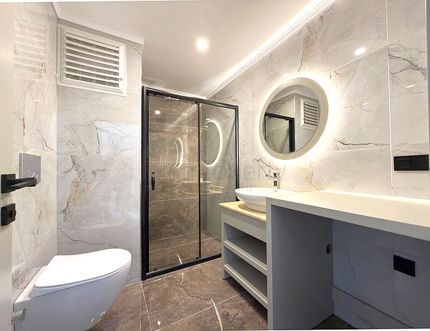 Пентхаус 2+1 с террасой в новом доме с благоустроенной территорией