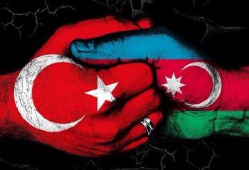 Турция и Азербайджан перейдут на торговлю в нац валютах