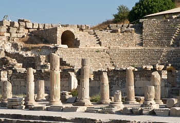 В Турции нашли древние храм и ипподром
