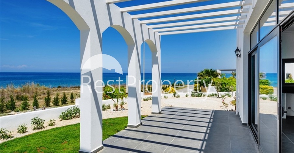 Роскошная вилла с видом на море на Северном Кипре - Фото 3