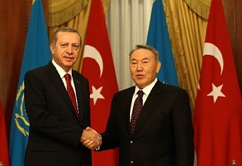 Эрдоган пригласил Назарбаева в Турцию