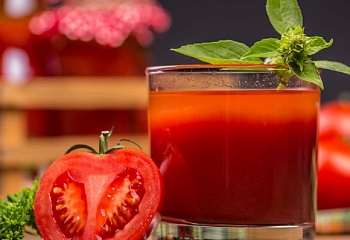 Из 10 литров турецкого томатного сока 7 выпивают японцы