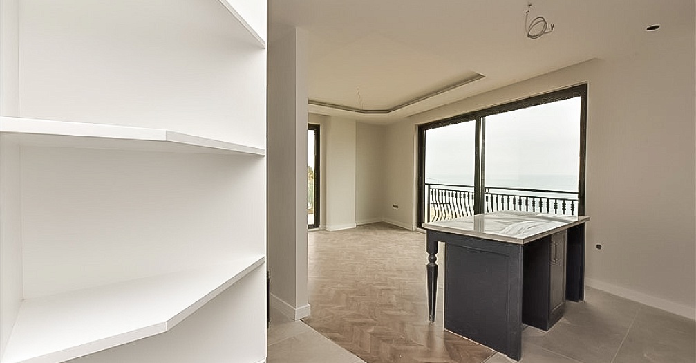 Двухкомнатная квартира в центре Алании с панорамным видом на море - Фото 9