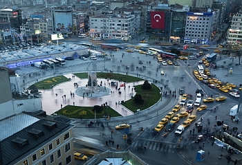 В Стамбуле открылся арт-центр