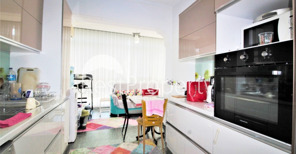 Просторная квартира 3+1 с отдельной кухней в Коньяалты - Фото 16