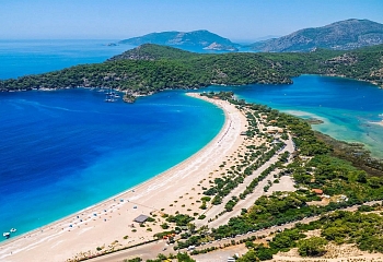 Выбираем пляж в Турции: песчаный, галечный или с «Голубым флагом»?