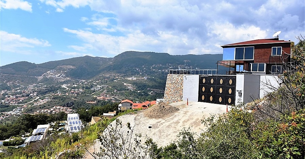 Отдельностоящая вилла с видом на крепость в центре Алании - Фото 45
