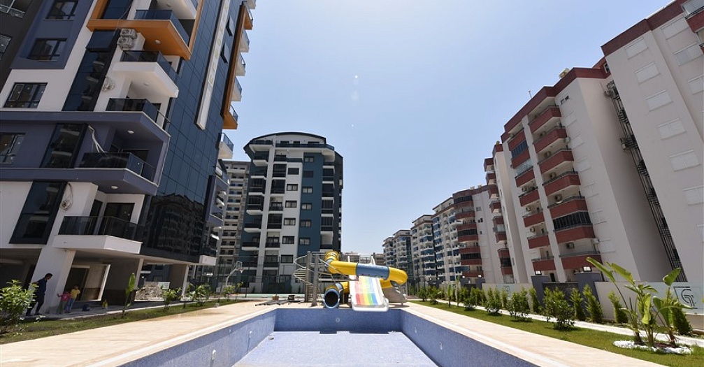 Апартаменты 1+1 в современном комплексе на побережье Средиземного моря  