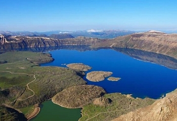 Озеро Немрут признано совершенным